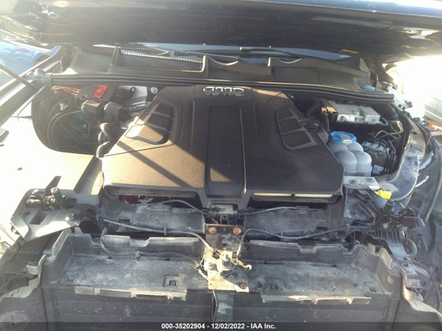 WA1WAAF76HD007695 Audi Q7 Prestige