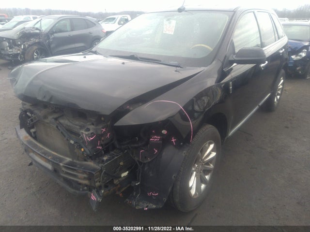 Lincoln MKX 2011 2LMDJ6JKXBBJ34467 Image 2