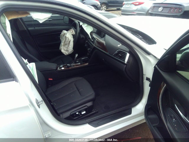BMW 3 Series 320i 2017 WBA8E1G51HNU12757 Image 5