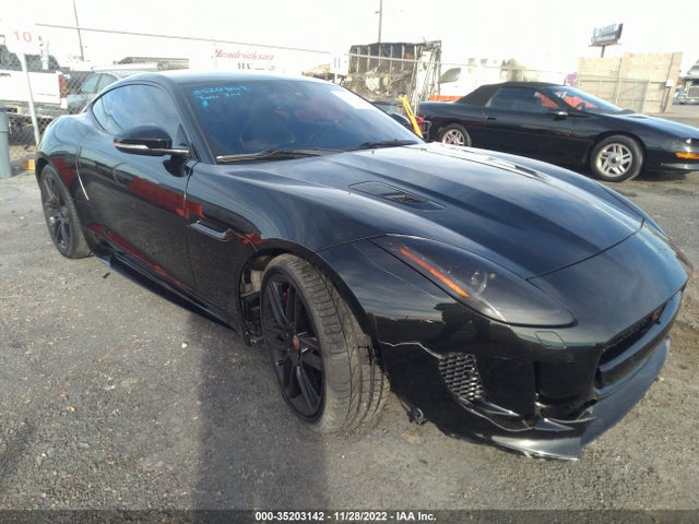 2017 Jaguar F-TYPE, VIN: SAJWJ6DL7HMK36052
