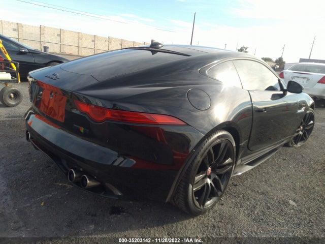 2017 Jaguar F-TYPE, VIN: SAJWJ6DL7HMK36052