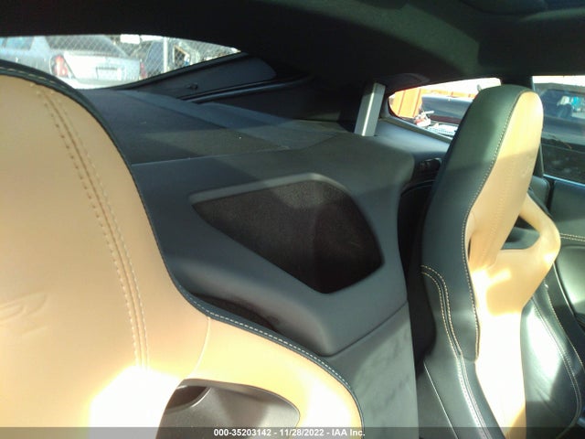 2017 Jaguar F-TYPE, VIN: SAJWJ6DL7HMK36052