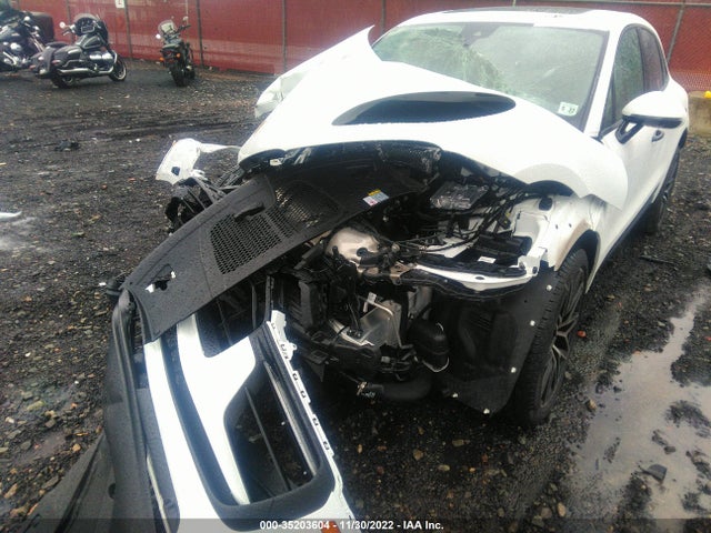 2022 Porsche Macan, VIN: WP1AA2A54NLB08830