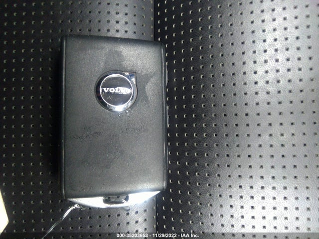 Volvo XC60 2022 YV4L12RL6N1906526 Image 3