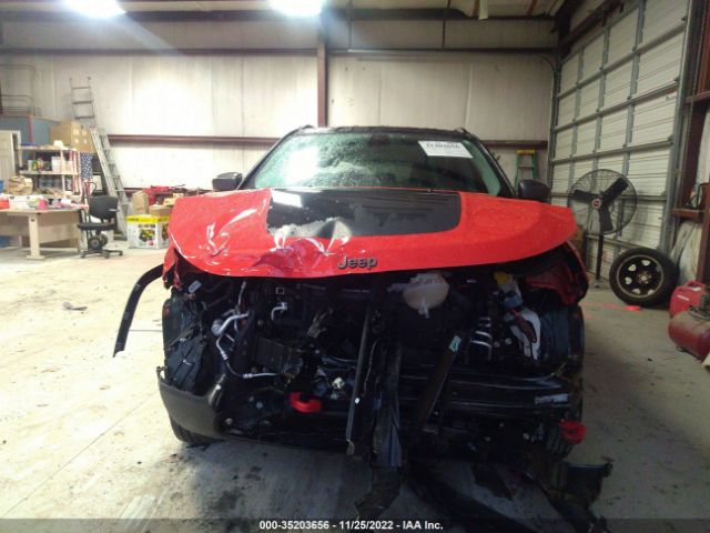 3C4NJDDB5JT169165 Jeep Compass Trailhawk