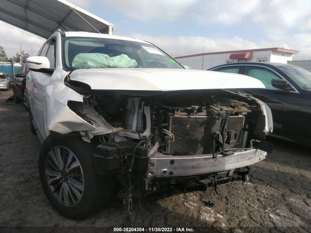 2018 Nissan Pathfinder, VIN: 5N1DR2MN0JC605446