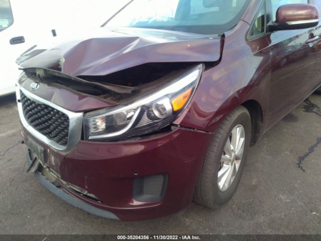 KNDMB5C11H6318280 KIA SEDONA LX