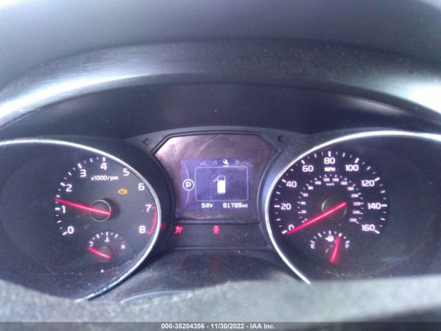 KNDMB5C11H6318280 KIA SEDONA LX