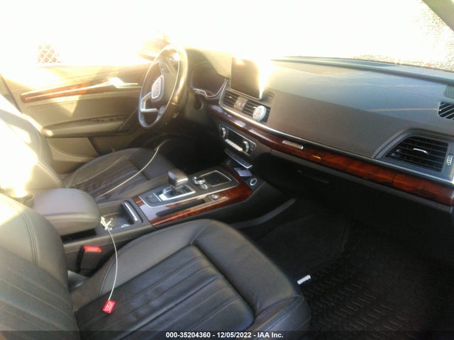 WA1ANAFY0J2006762 Audi Q5 Premium/tech Premium