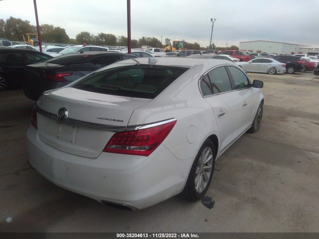 2016 Buick LaCrosse, VIN: 1G4GB5G31GF102738