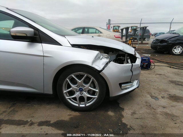 2015 Ford Focus, VIN: 1FADP3F23FL235383
