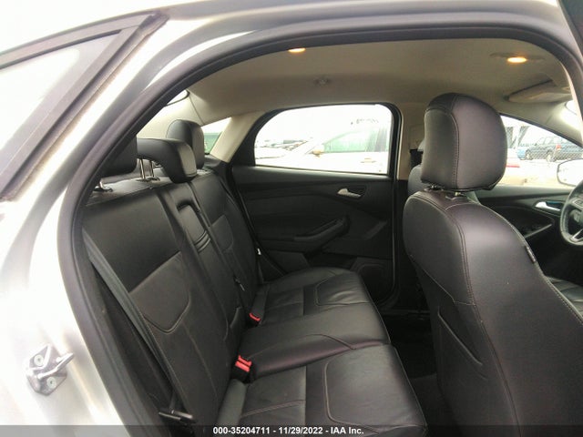 2015 Ford Focus, VIN: 1FADP3F23FL235383