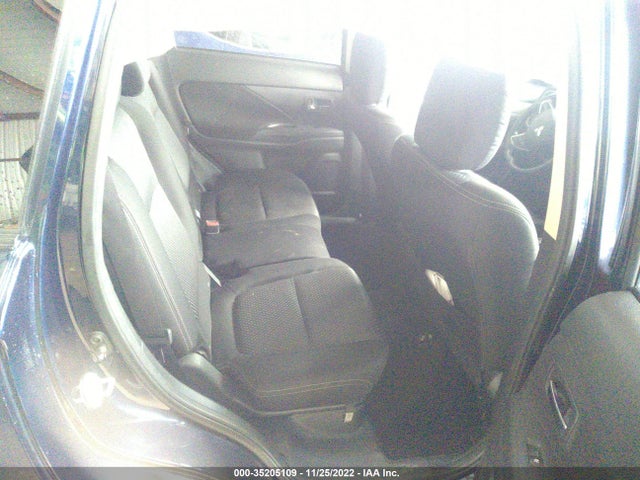 JA4AD3A35HZ007062 Mitsubishi Outlander Se/sel