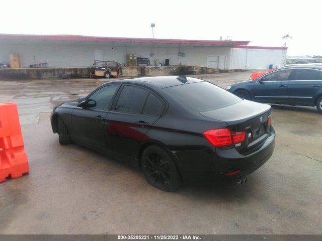 2015 Bmw 3 Series 328i Xdrive მანქანა იყიდება აუქციონზე, vin: WBA3B5G59FNS17027, აუქციონის ნომერი: 35205221