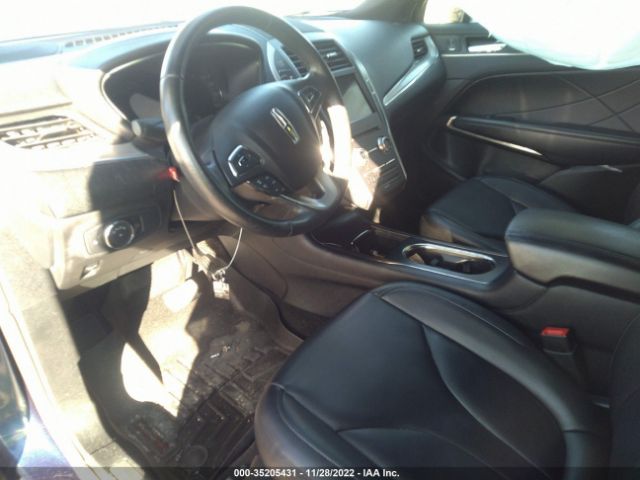 5LMCJ1C9XGUJ32009 Lincoln Mkc Premier