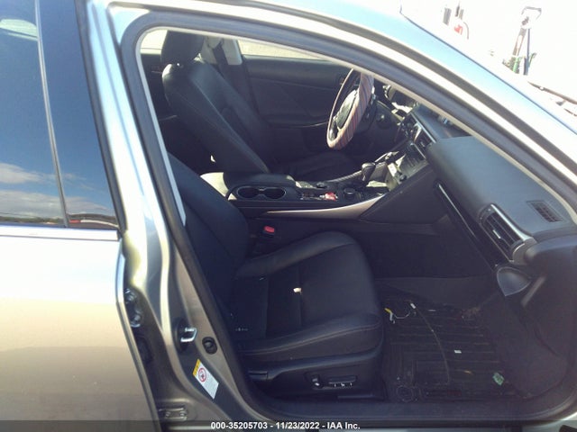 Lexus IS 2017 JTHBA1D22H5046238 Image 7