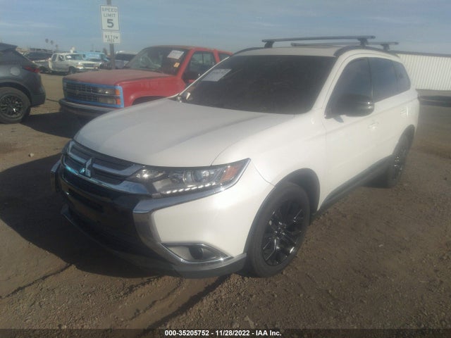 JA4AD3A3XJZ050995 Mitsubishi Outlander Se/sel/le