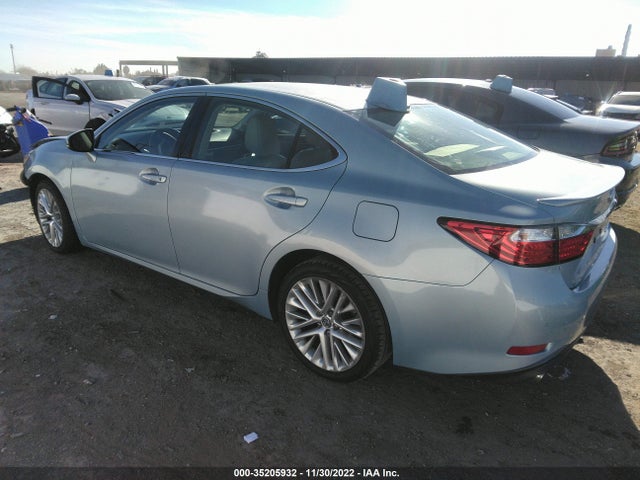 JTHBK1GG5E2104621 Lexus ES 350