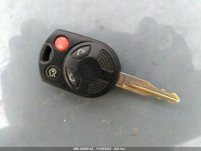 2008 FORD ESCAPE XLT VIN: 1FMCU031X8KA46825