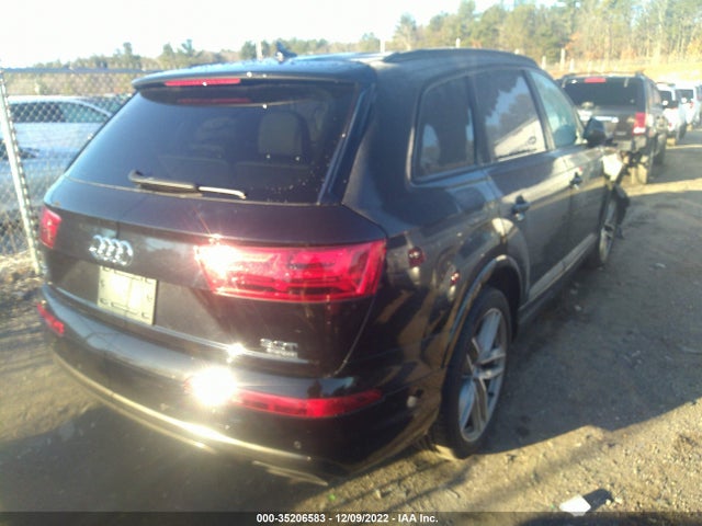 WA1VAAF76JD046935 Audi Q7 Prestige