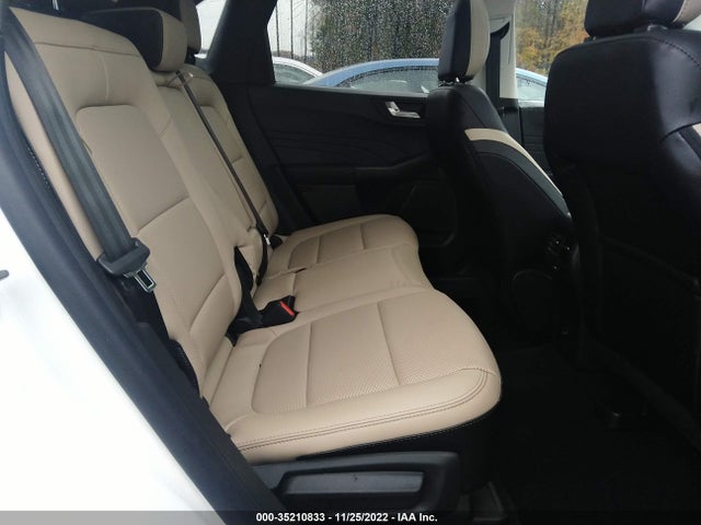 2022 Ford Escape, VIN: 1FMCU0CZ0NUB46518