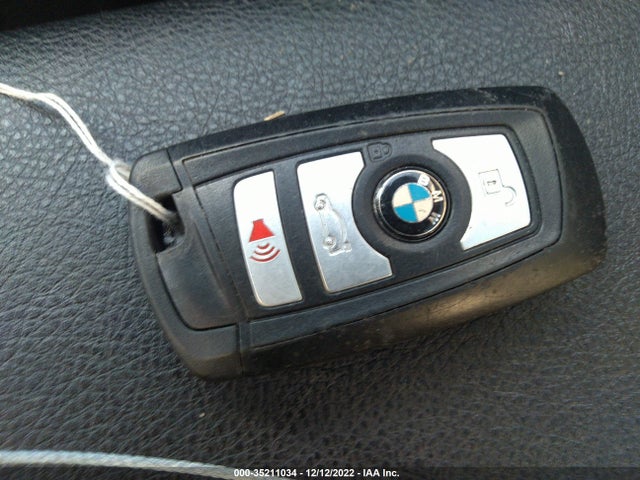 BMW 3 Series 320i 2016 WBA8A9C51GK617950 Image 11