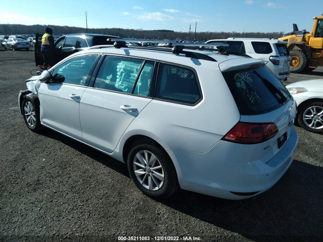 2017 Volkswagen Golf, VIN: 3VWC17AU7HM527060