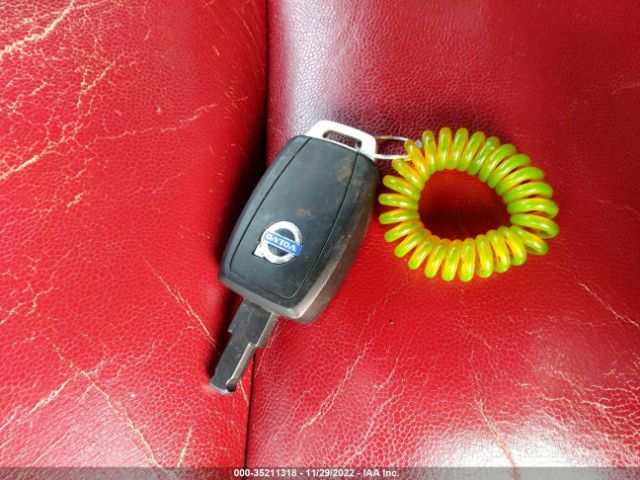 YV1672MC0BJ116604 Volvo C70