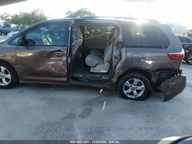 2020 Toyota Sienna, VIN: 5TDKZ3DC2LS082013