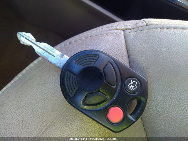 2008 FORD ESCAPE LIMITED VIN: 1FMCU041X8KA50808