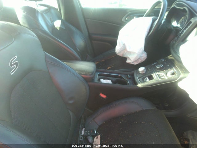 Chrysler 200 S 2015 1C3CCCBG3FN528308 Image 5