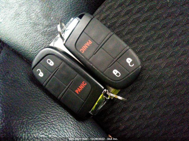 3C4NJDBB9NT171512 Jeep Compass Altitude