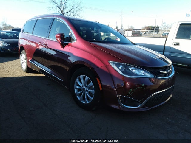 2018 Chrysler Pacifica, VIN: 2C4RC1BG2JR287850