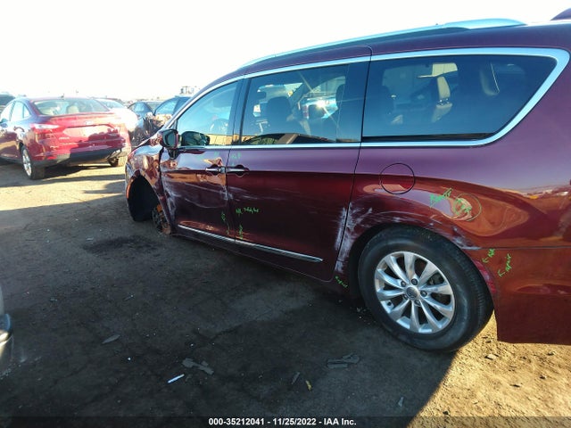 2018 Chrysler Pacifica, VIN: 2C4RC1BG2JR287850