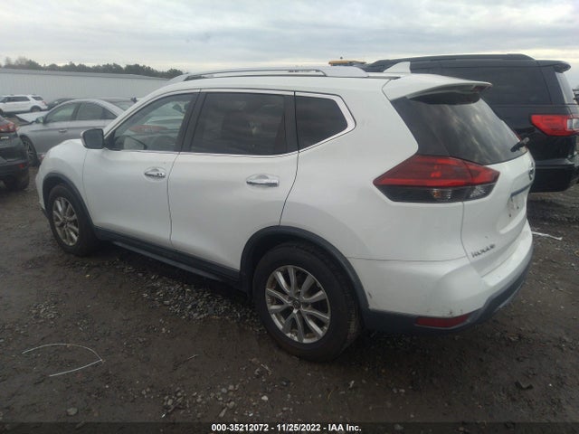 2018 NISSAN ROGUE SV VIN: KNMAT2MT6JP575272