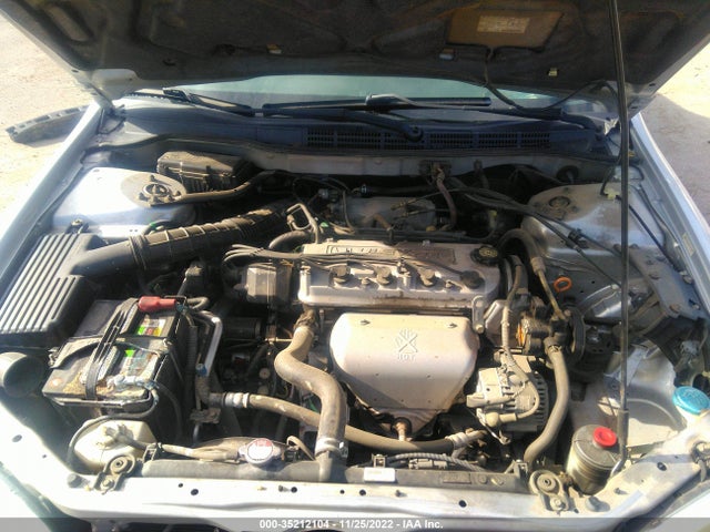 2002 HONDA ACCORD SDN 1HGCG66822A135178 Photo 9