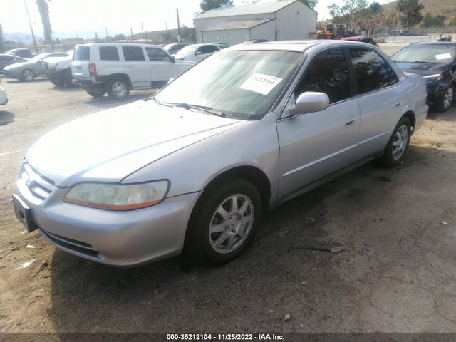 2002 HONDA ACCORD SDN 1HGCG66822A135178 Photo 1