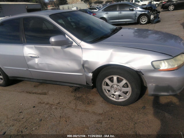 2002 HONDA ACCORD SDN 1HGCG66822A135178 Photo 5