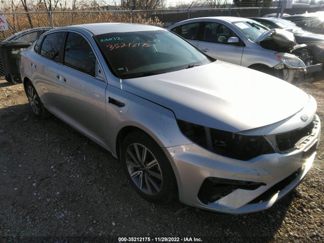 2019 Kia Optima, VIN: 5XXGT4L34KG377032