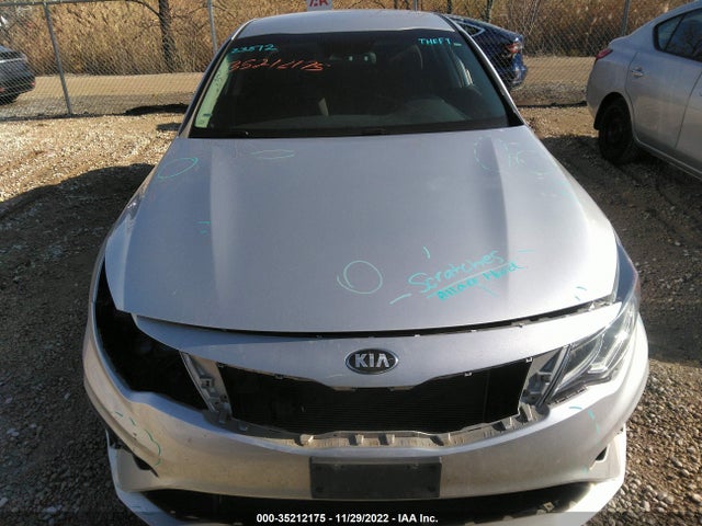 2019 Kia Optima, VIN: 5XXGT4L34KG377032