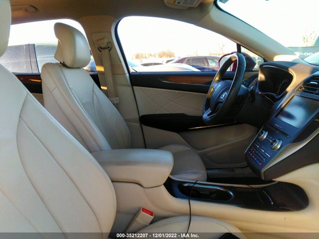 2015 Lincoln MKC, VIN: 5LMCJ2A95FUJ31437
