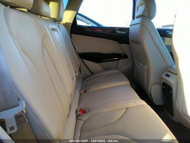 2015 Lincoln MKC, VIN: 5LMCJ2A95FUJ31437