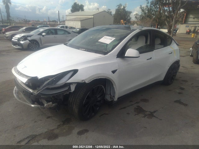 Tesla Model Y Performance 2022 7SAYGDEF7NF411247 Image 2