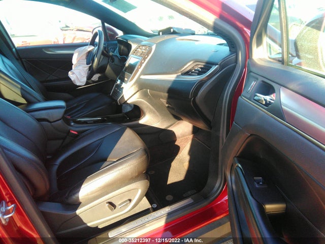 2018 Lincoln MKC, VIN: 5LMCJ1C93JUL22354