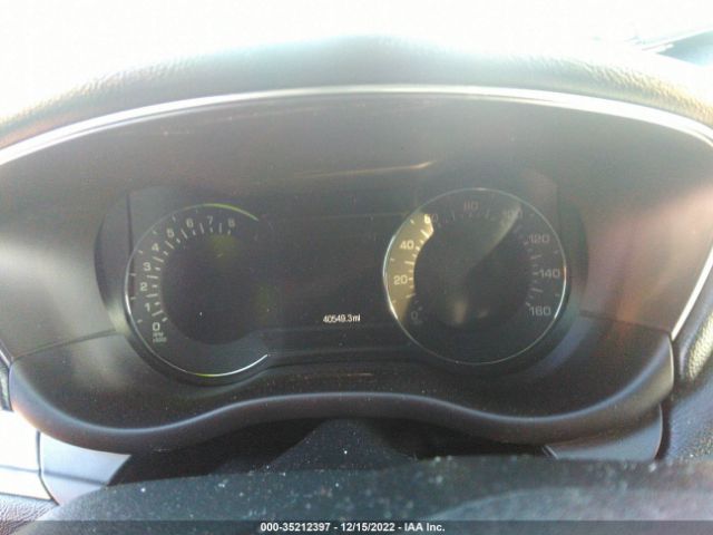 5LMCJ1C93JUL22354 Lincoln Mkc Premiere