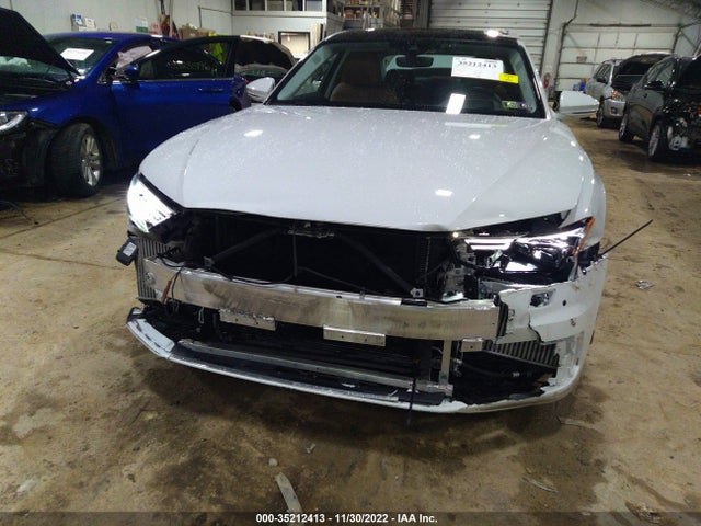 2019 Audi A8, VIN: WAU8DAF82KN013300
