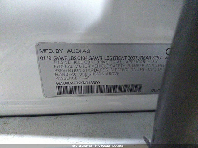 2019 Audi A8, VIN: WAU8DAF82KN013300