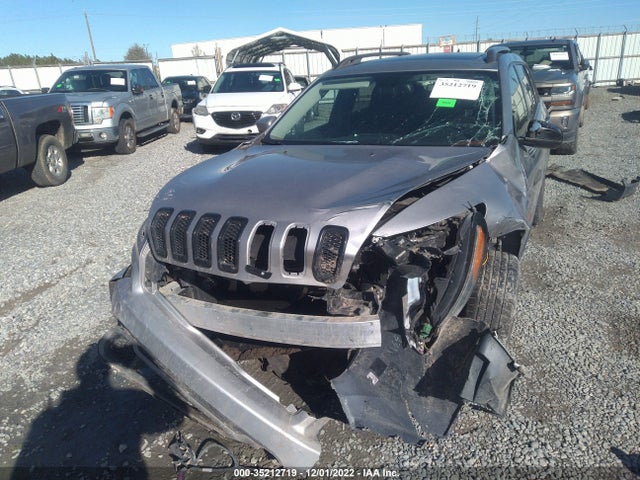1C4PJMCBXGW364580 Jeep Cherokee 75th Anniversary