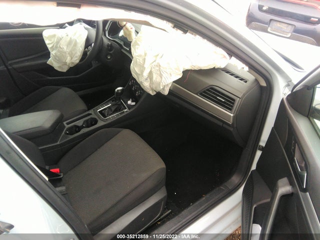 3VWCB7BU2KM141231 Volkswagen Jetta S/se/r-line