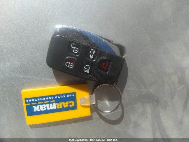 2019 Jaguar XE, VIN: SAJAR4FX2KCP52601